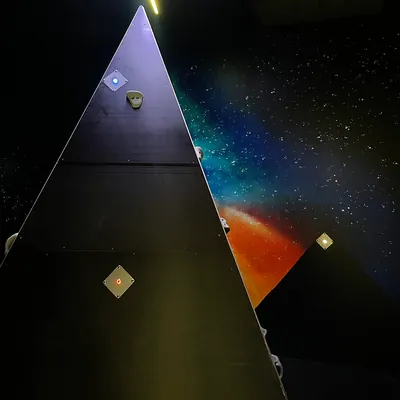 A cela Pyramid da Prison Island