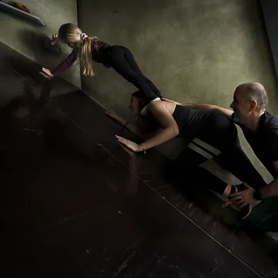 A cela Slippery Slope da Prison Island