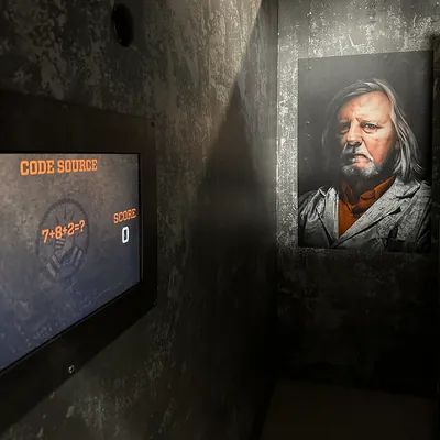 A cela Source Code da Prison Island